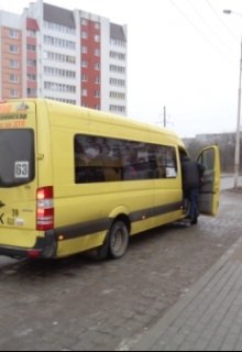 Блондинка, что выше ростом (Андрей Жеребнев)