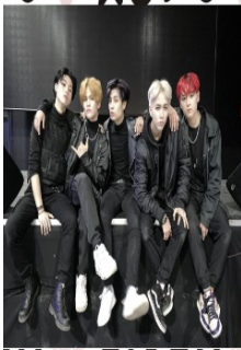 Журналистка и певец (Оля Мур)