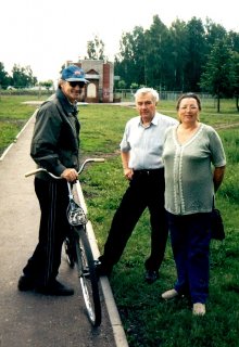 Велосипед и бахча (ГенаМарача)